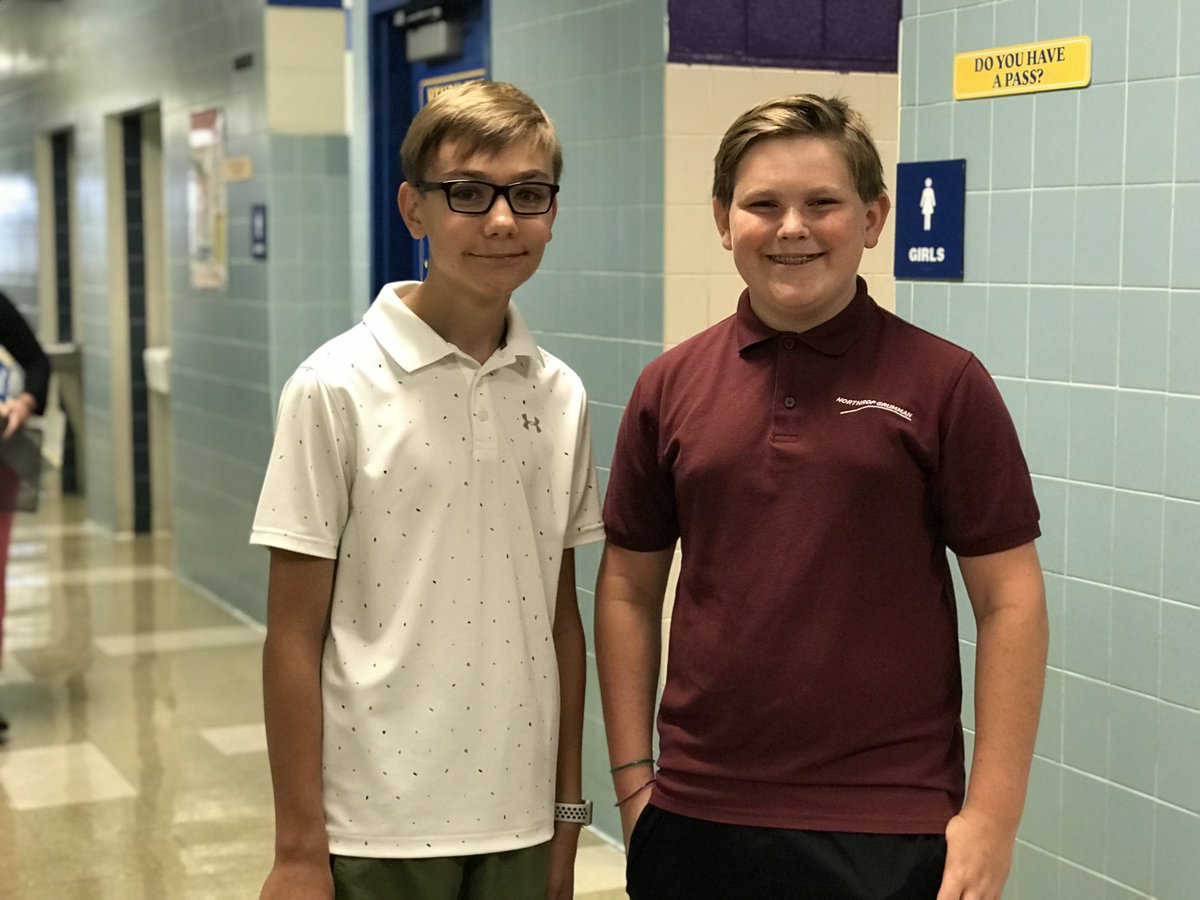 ChurchvilleD205's tweet photo. A huge shout out to every Charger and family that showed up today for Locker Day and Picture Day! We are so excited to see you tomorrow and for the 2019-2020 school year! #wearechurchville #D205FirstDay #igniteD205 https://t.co/iAJn2IyQi4