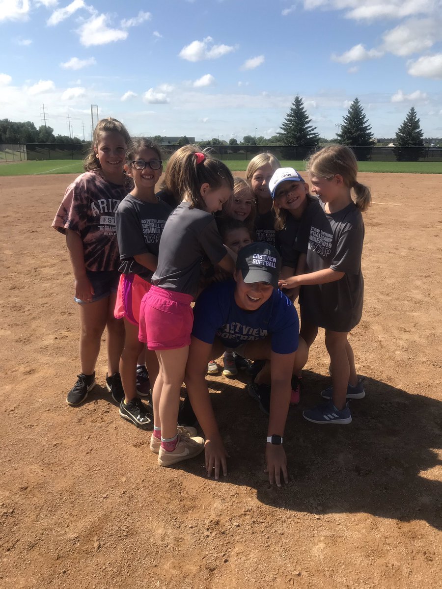 EastviewSoftba1's tweet photo. Little Lightning Softball Camp ☑️ Wiffle ball, water balloons, and back massages for Coach Dwyer! Zip ⚡️Zap https://t.co/7HLkE3XPcw