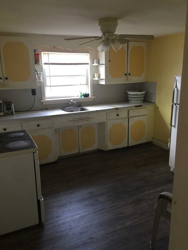 leaseourhouse's tweet photo. #NiagaraFalls #Apartment for #RENT 4Bed Avail Aug 4 $1500/month (including utilities) - Niagara Falls, Ontario 2nd floor - 3+1 bedroom apartment available for rental . 4 to 5 students or families are allowed. Home is available from 1st Aug 2019. 

https://t.co/Bw9BXmRjIV https://t.co/bePWghjPeq