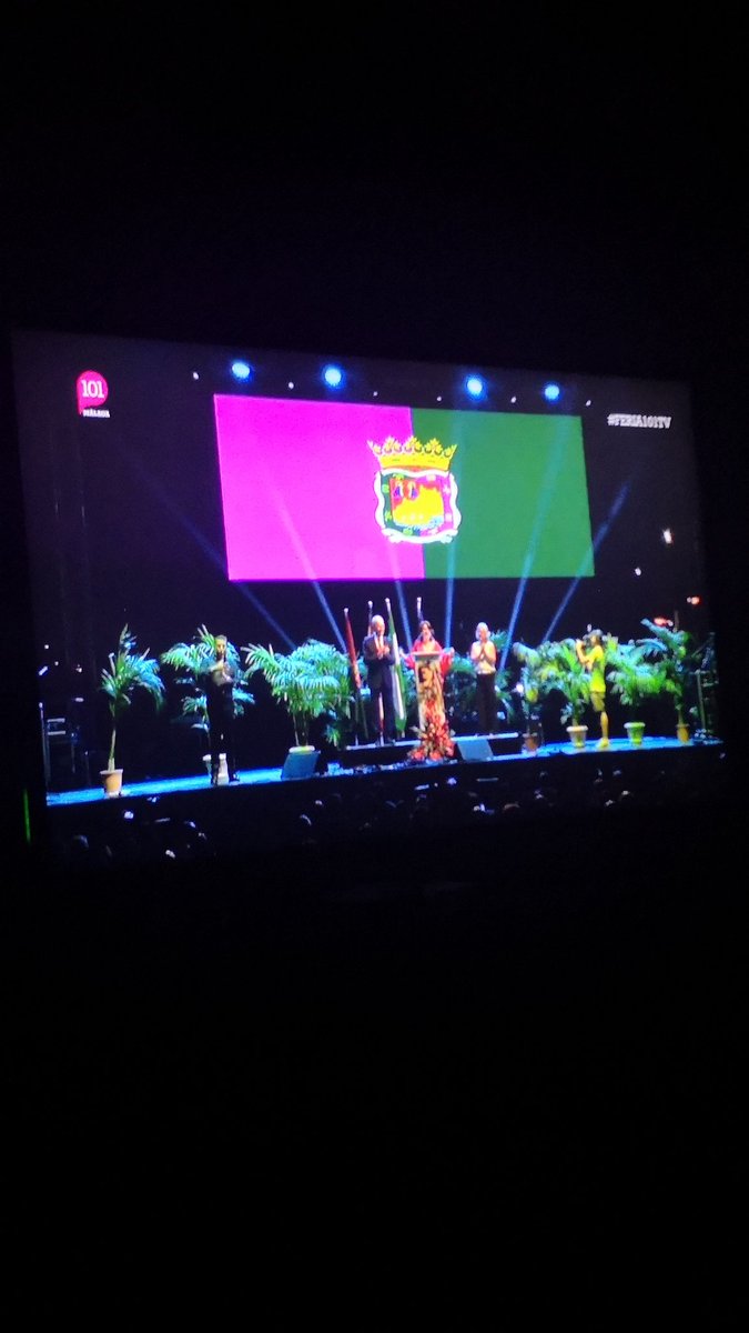 sergiogc91's tweet photo. Desde Toledo siguiendo un año más el inicio de la Feria de Málaga #Feria101tv @101tvMalaga https://t.co/uKDc8ZCrjr