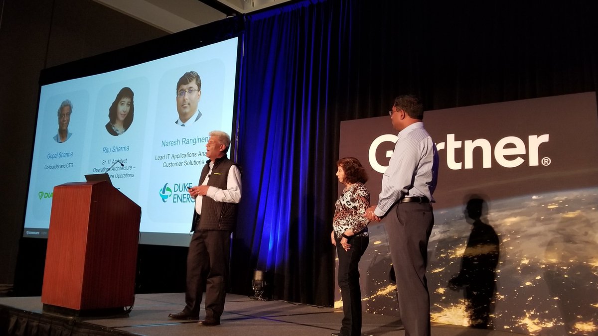 Diamanticom's tweet photo. #Diamanti and #DukeEnergy on stage at #gartnercatalyst presenting at the conference: "#Kubernetes in Production at Duke Energy, A Customer’s Journey" https://t.co/TH3jwJuwvm