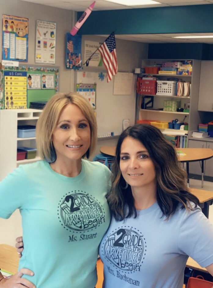 Stutina1's tweet image. Happy 1st Day of School📝🖍#MCPSFirstDay