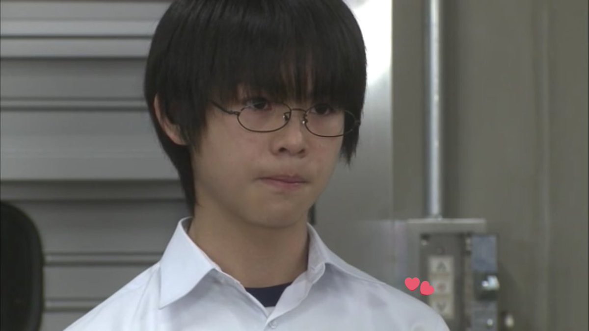 𝐀 𝐫 𝐫 𝐲 𓂃 ヒルナンデスでもほかのバラエティでもいじられキャラと子供キャラ だし 天然なところも多々あるけど 絶対次頭良いよね 堀越の卒アルとかめっちゃ真面目そうに見える 絶対勘鋭いやん