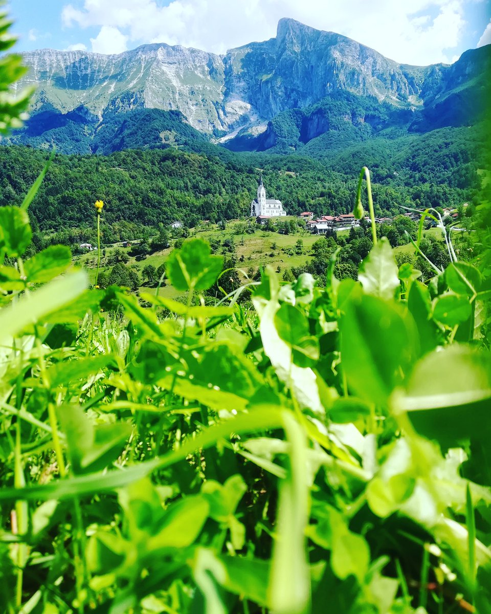 bushcraft4all's tweet photo. Great hiking routes and landscapes near Kobarid. #slovenia #hiking #kobarid https://t.co/bQITKPCPLi