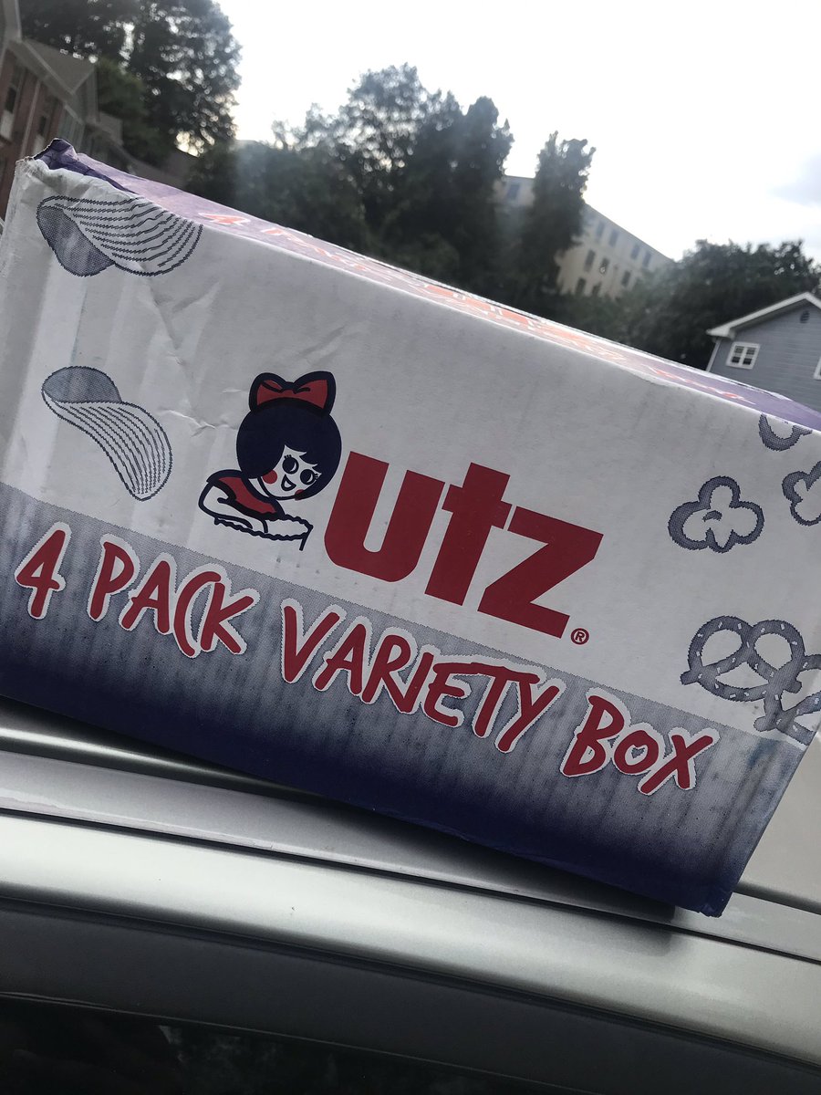 DynamoNatalie's tweet photo. When that @UtzSnacks box arrives!!!
#UtzCrabWeek https://t.co/ZwDivbZab6