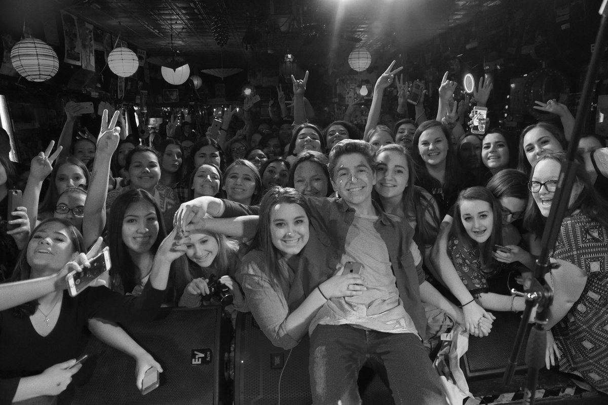 Gavin Becker tweet media