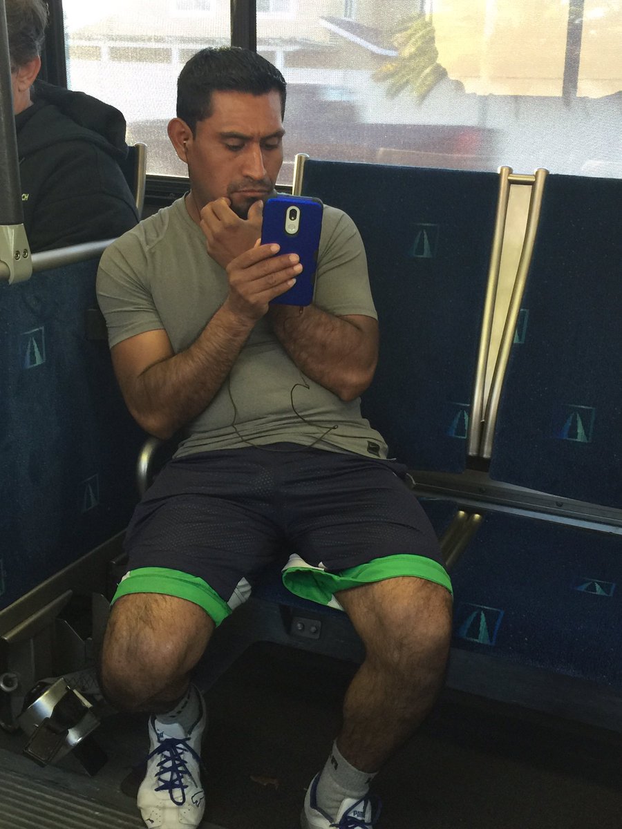 nyoomtran's tweet photo. lol This guy moved towards the front of the bus just to “secretly” record me in public. Can women just do normal things without having to worry for our lives?? Like seriously what will you do with footage of me sitting while trying to blocking my face?? Disgusting. https://t.co/Zx3Ou4VNcg
