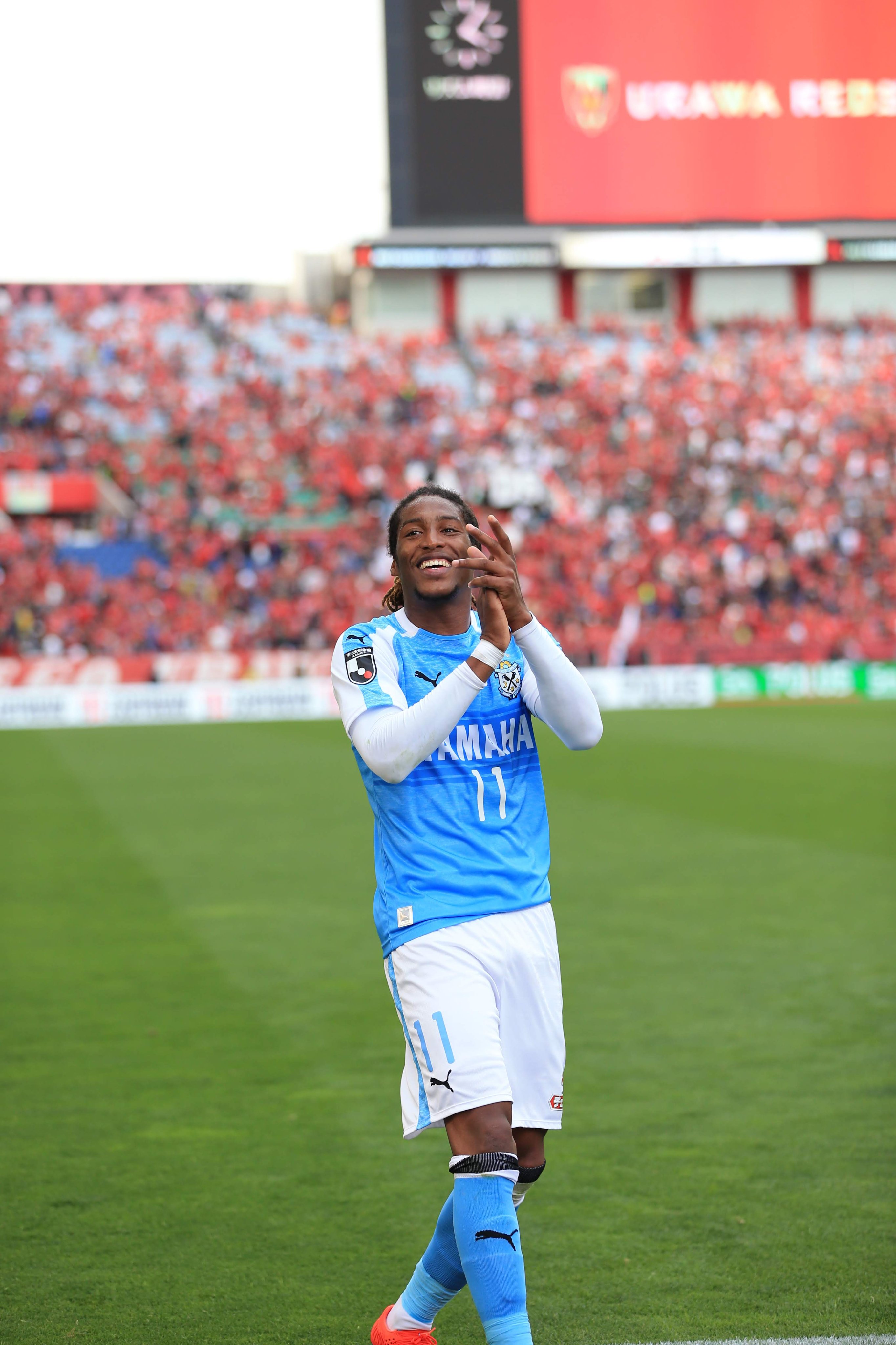 ジュビロ磐田 على تويتر ロドリゲス選手 Gerson7lux が Fcディナモ キエフ ウクライナ へ完全移籍することが決定しました ロドリゲス選手コメント T Co Iy0oslehkq Jubilo ジュビロ Forzarodo T Co Jwsu1sisoa تويتر