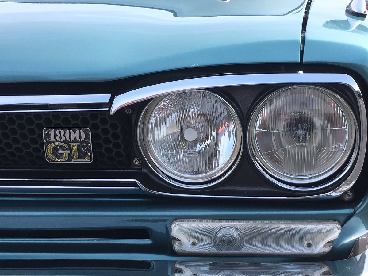 二流整備士 With Jzx81 過去の旧車イベントにて スカイライン 旧車 昭和 ニッサン Nissan 日産 スカイライン 箱スカ ハコスカ 1800gl 4気筒 ショートノーズ ダットサン 日産プリンス 泥除け Datsun レトロカー ホワイトリボンタイヤ