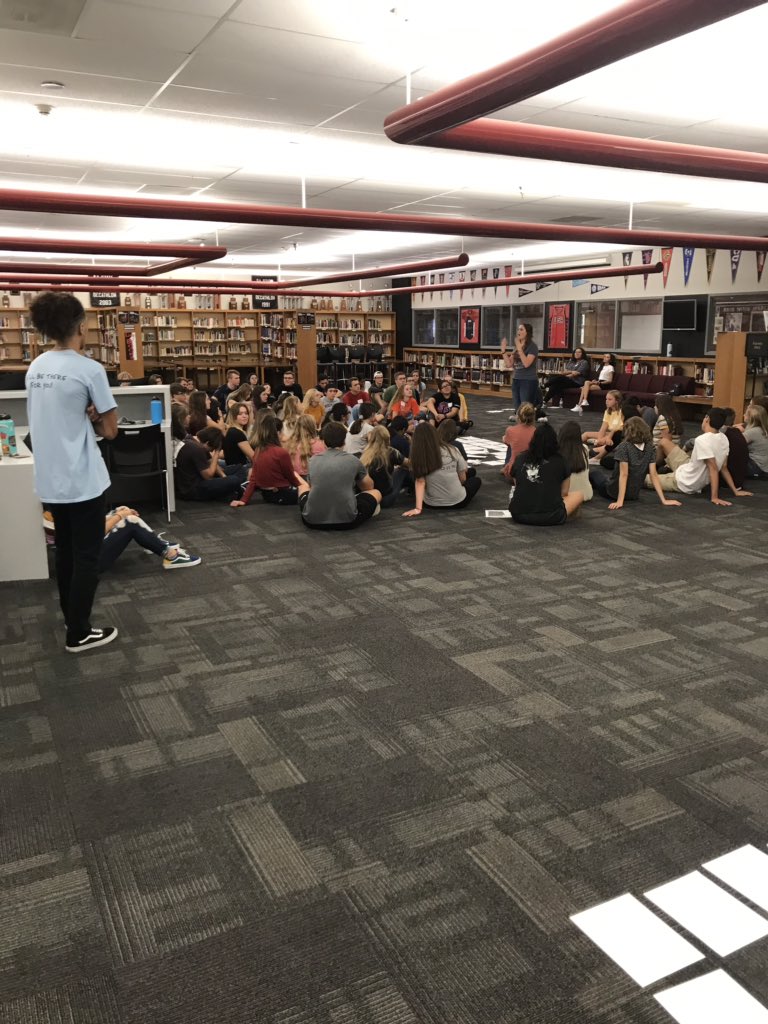 TheRedMtnWay's tweet photo. Link Crew has been hard at work this week getting ready to welcome our Freshmen on Monday.  We are excited to have you. #GoLions https://t.co/ZERjjjRw2N