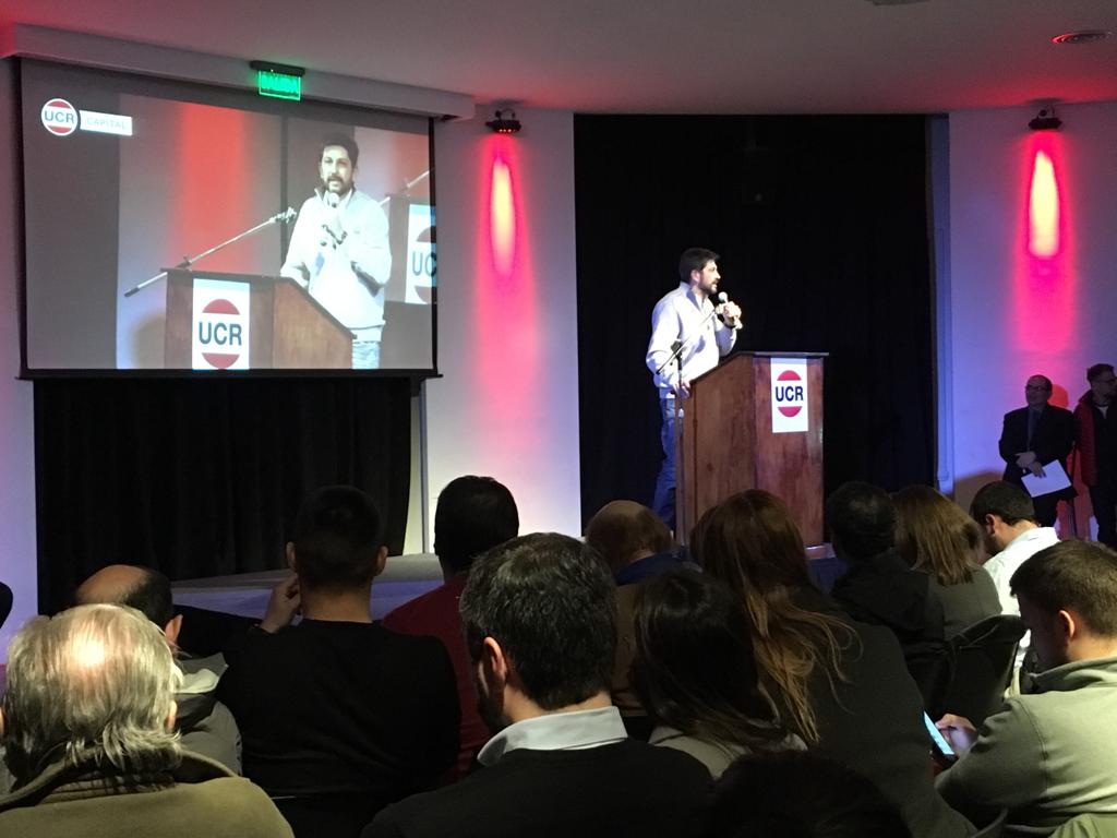 AteneoLibertad's tweet photo. La @UCRCapital en el Club Ciudad de Buenos Aires.
Escuchando las propuestas de nuestros candidatos, @GugaLusto @mpvischi
@MGuouman @Yaco_Emiliano https://t.co/CMtzMBQF60