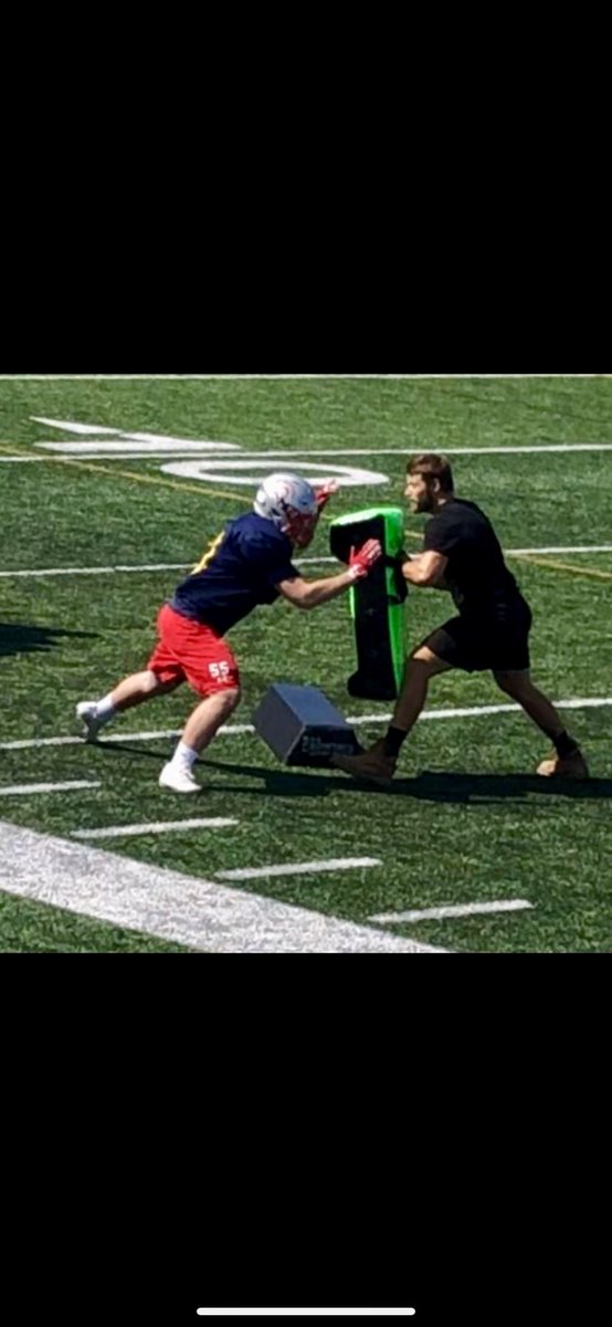 55Spartans's tweet photo. Thank you @Queens_Football for the past few days. Learned a ton of new concepts and tips on improving my game! @bendanger2644 @SteveSnyderQ @coachbech @queensgaels https://t.co/Zggmsowgs8