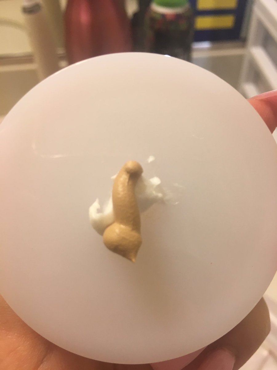 flordekrp's tweet photo. @kimxanny it’s my foundation it made a dick now gimme https://t.co/U57oht9ZrV