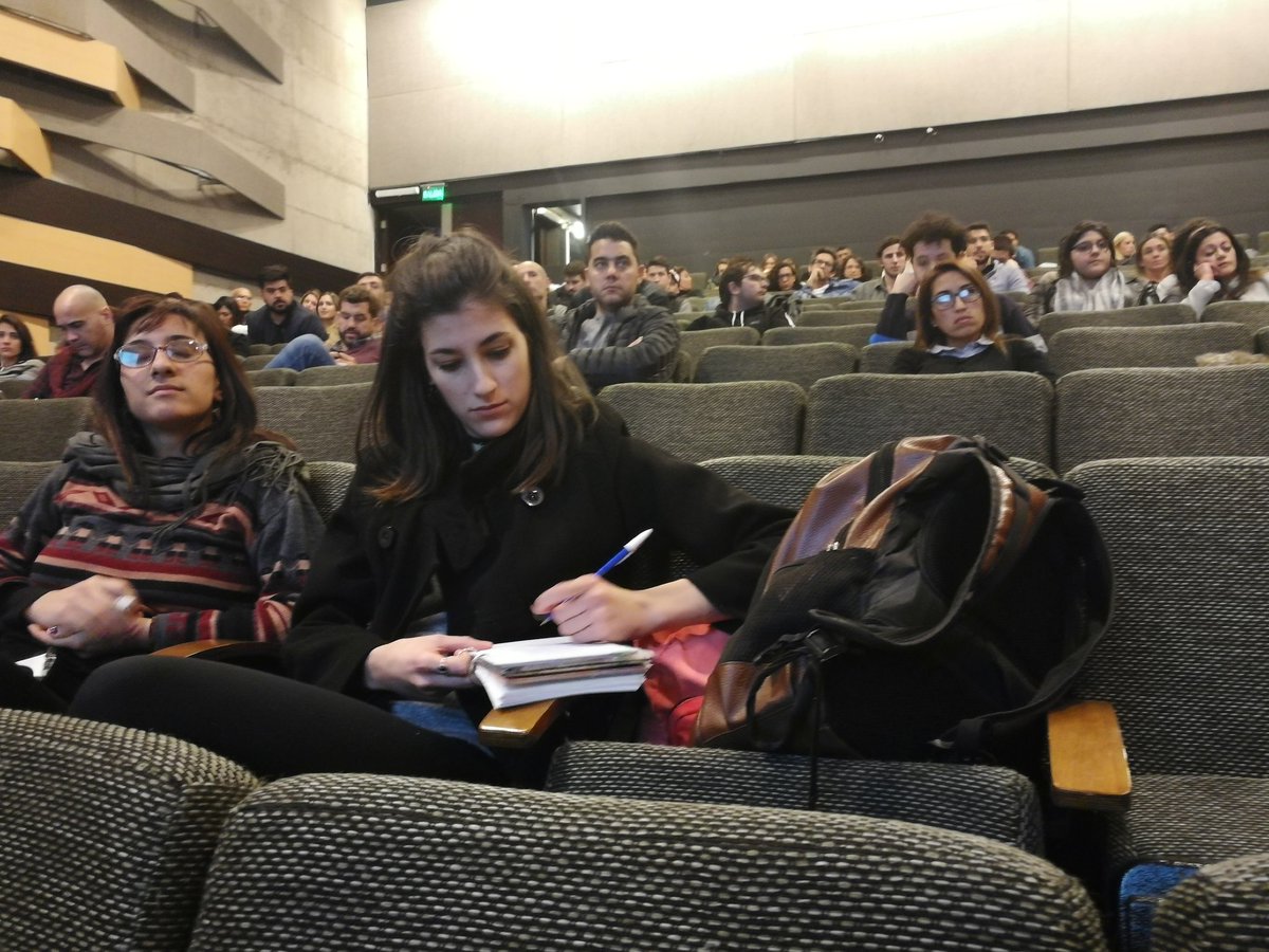 LaDiplo's tweet photo. #InboundMarketing: gran convocatoria el taller que organizamos con @emanuelolivier en el campus de @LaSiglo21 https://t.co/gn02IGqFNS