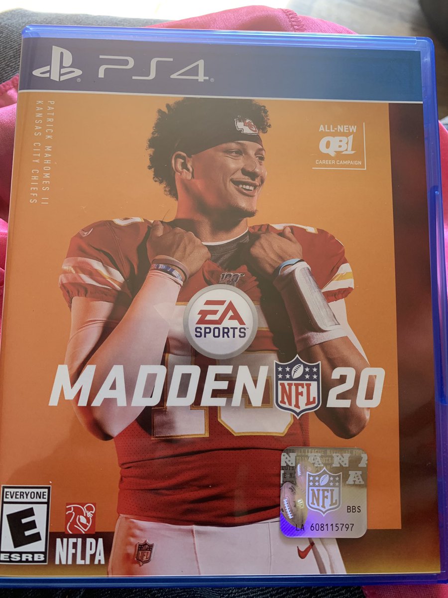 Mr4WayTurk's tweet photo. Game Time https://t.co/pcNqYqbn8b