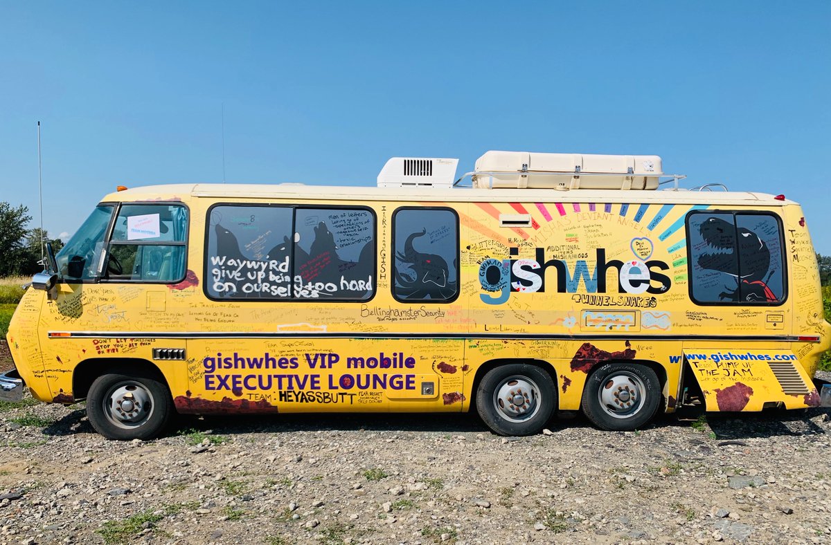 GISH's tweet photo. The @GISHBUS from Item #227 is closing up shop. If you haven't already made it there, don't head over now... it won't be there anymore! #GoodbyeGISHBUS https://t.co/IvJ5BPqvVr