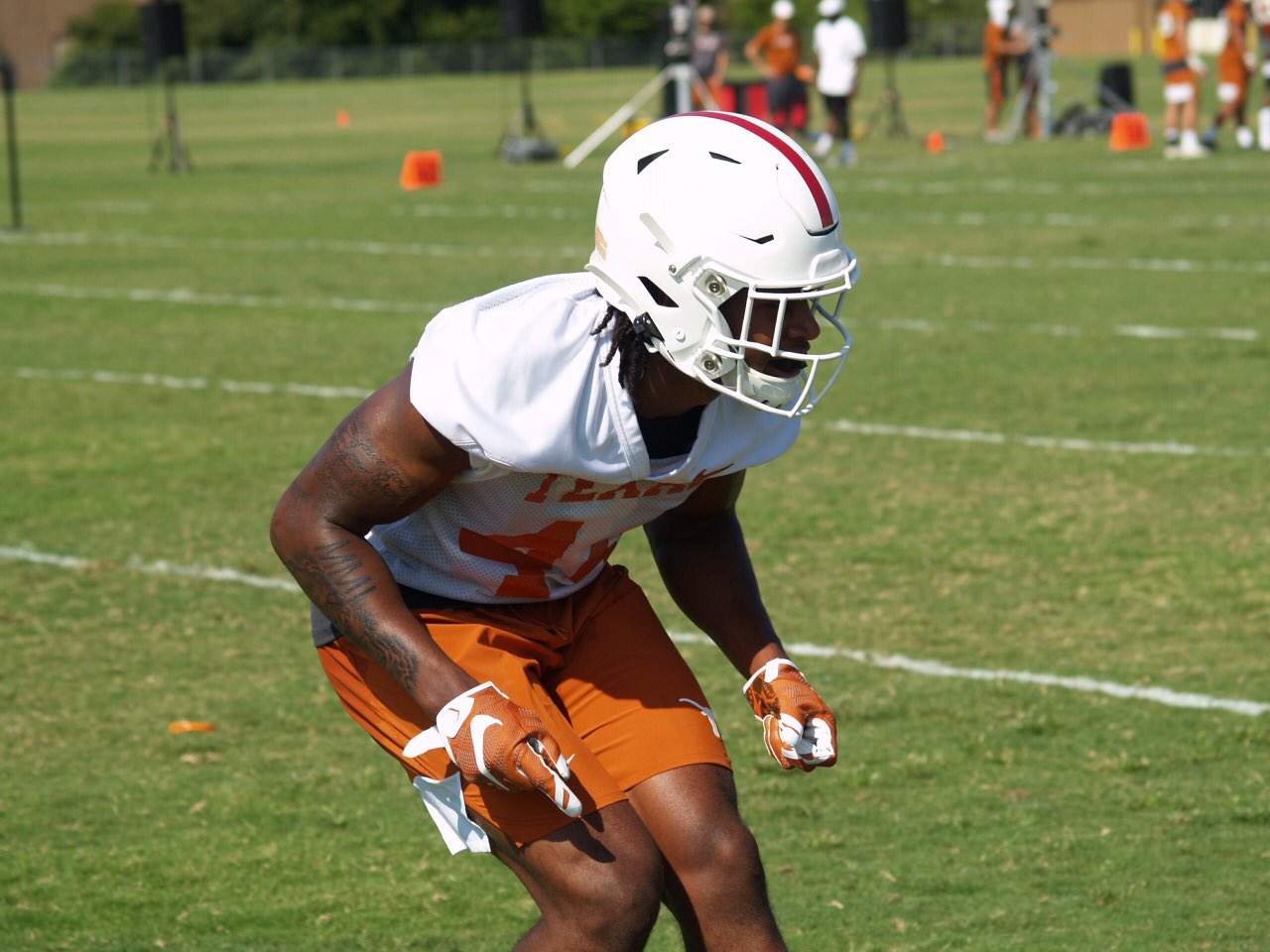 EBAFr4CX4AA1qp9?format=jpg&name=large