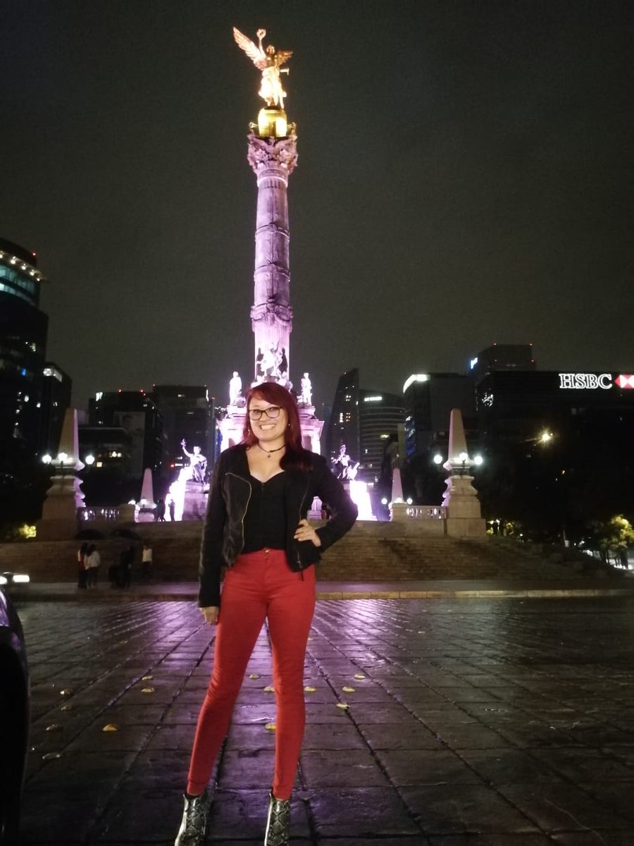 YekiAlare's tweet photo. Si yo pudiera darte una cosa en la vida, me gustaría darte la capacidad de verte a ti mismo a través de mis ojos. Sólo entonces te darás cuenta de lo especial que eres para mi...
#BatApp
#NuevaFotoDePerfil #CDMX https://t.co/3QuWyNa4WE