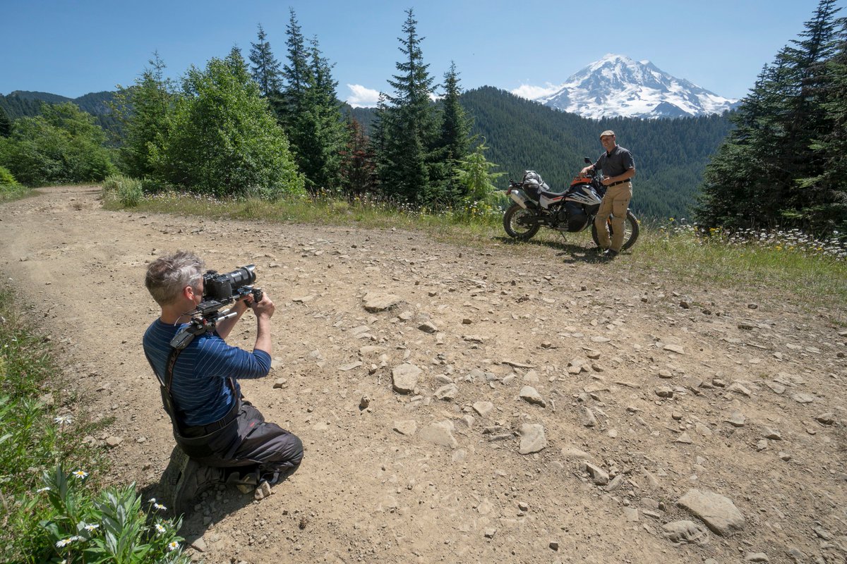 findMOTOTREK's tweet photo. Bret @bt_tkacs saddled up on the KTM 790 Adventure S all day yesterday #offroad at Mt Rainier. Fresh episode coming soon!
Thanks for David @foxwilmar for the bike &amp; photos.
#ktm790 #ktm790adventure #adventuremotorcycle https://t.co/zghtEmpdUM