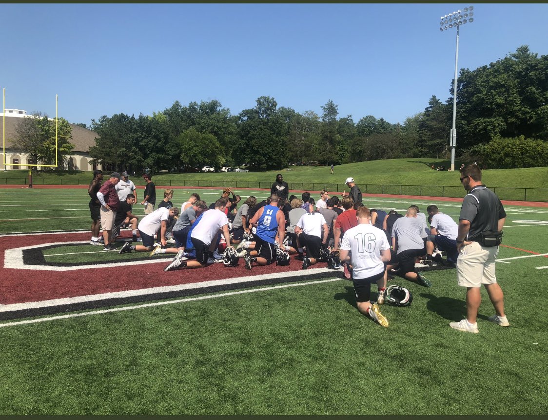 BenConrad17's tweet photo. Thank you Coach Brown, @Coach_Trig, and the rest of the @UnionCollegeFB coaching staff for having me today! It was a great time competing out there and I loved the campus. Hope to keep in touch! #FireTheCannon https://t.co/c7pae04y0B