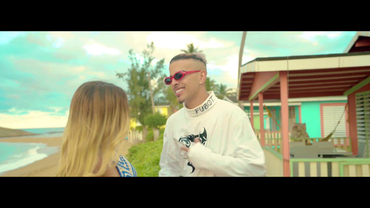 Disponible AK47FULL.NET Kris R Ft. Rauw Alejandro – Desnuda (Official Video) ak47full.net/?p=189376&utm_…  #AK47FULL #AK47ELMOVIMIENTO