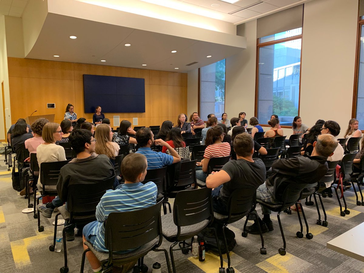 Great turnout for <a href="/WiDSSea/">SeaWiDS</a> Q&amp;A with <a href="/julieletchner/">Julie Letchner</a> last night at Convoy! Thanks to everyone who participated!