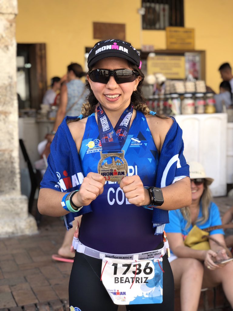 beatrizpradav's tweet photo. Este año volveré a vivir la emoción de nadar 1.9 km 🏊🏼♀️, pedalear 90 km 🚴🏼♀️ y correr 21 km 🏃🏼♀️ en el #Ironman703Cartagena. Una bella carrera, llena de alegria, calor, sol, sudor, pero sobre todo mucha satisfacción. #BeaTri #Triatlón #Ironman #MedioIronman⠀⠀⠀⠀⠀⠀⠀⠀⠀ https://t.co/ofzdwYzBHN