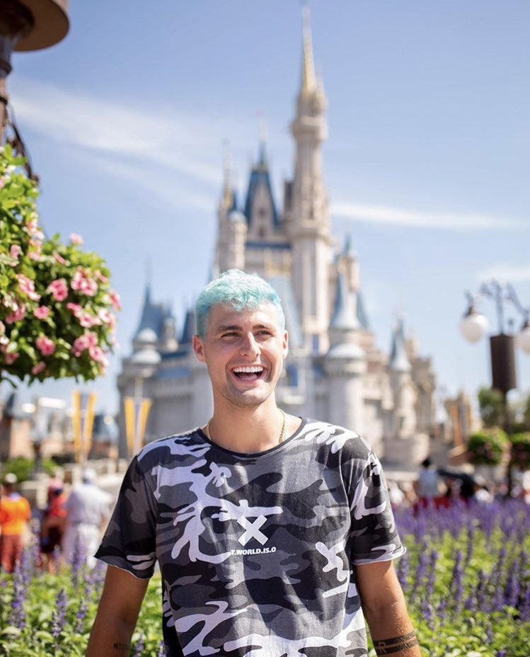 oldwme's tweet image. RT = Um voto 
#MPN #Rezendeevil