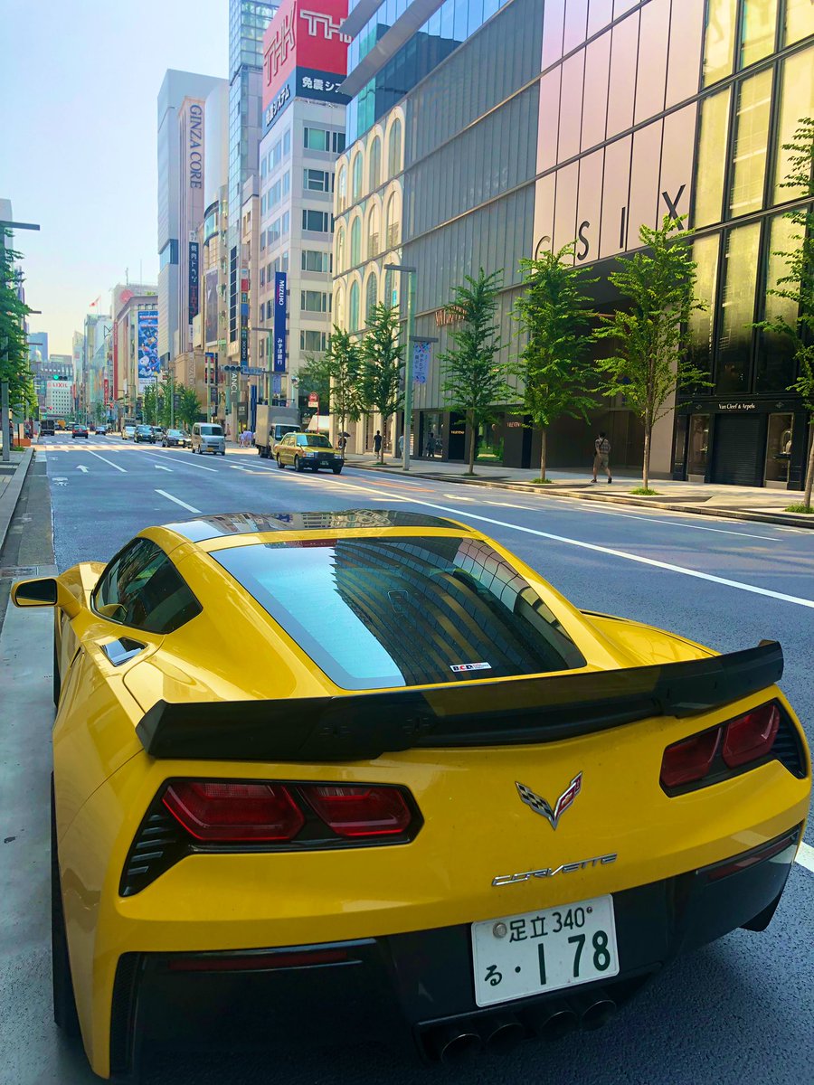 tomovette's tweet photo. 奥の建物はGINZA 6

僕の愛車はVETTE C7 https://t.co/hpA5zcDHEV