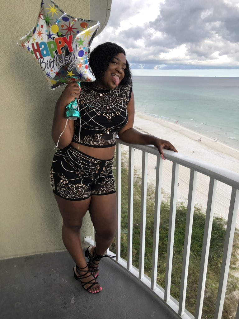 BlackBarbieBih's tweet image. happy birthday to me!!🥳👑 #yallfavleo #leoszn #bdayweek