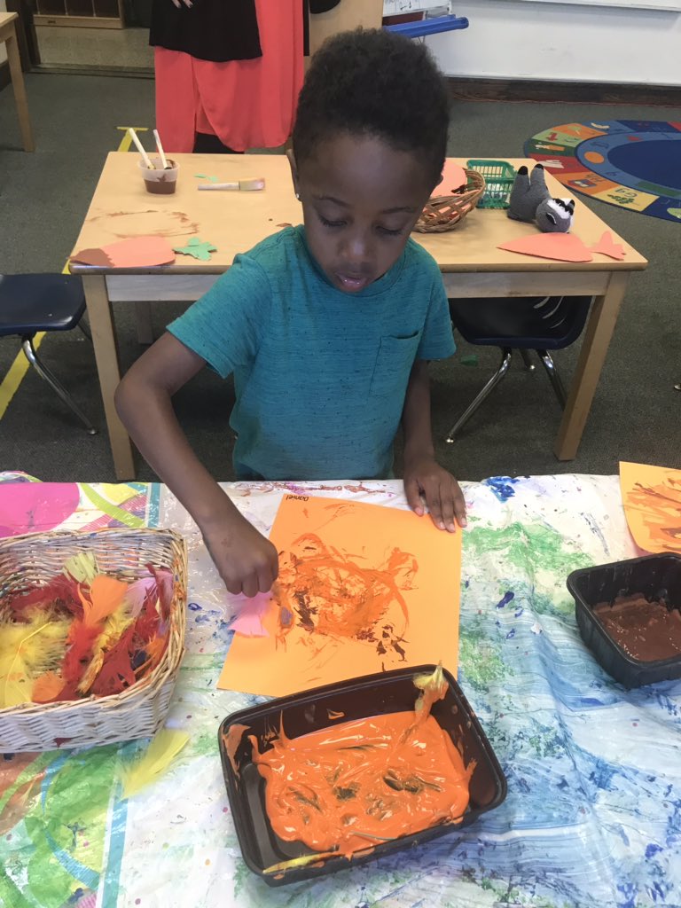 TheCLSSC's tweet photo. The campers also created process art by painting with feathers on orange paper! #summercamp #orange #colorweek @TheCampusSchool https://t.co/xHHch2GHNu
