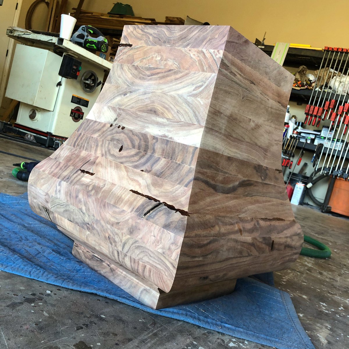 MattWoodworks's tweet photo. Making progress on the pedestal base!  So. Much. Sanding 😅. What do you think about this shape?
•
•
•
#mww #thisisredding #thisisshastalake #mattswoodworks https://t.co/Z91jYr0cxB