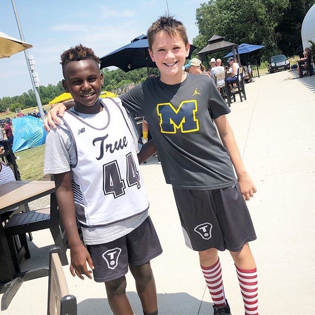 mittenstatelax's tweet photo. Repost from @meggs101202 - Our final summer weekend with #truedetroit back home in Lansing- what a great weekend with friends and family - now this big kiddo is off for camp with one of his best buddies for a week! #ryleeb #ontofootball #summerlacrosse #michiganyouthlacrosse… https://t.co/sxX2yrYKso