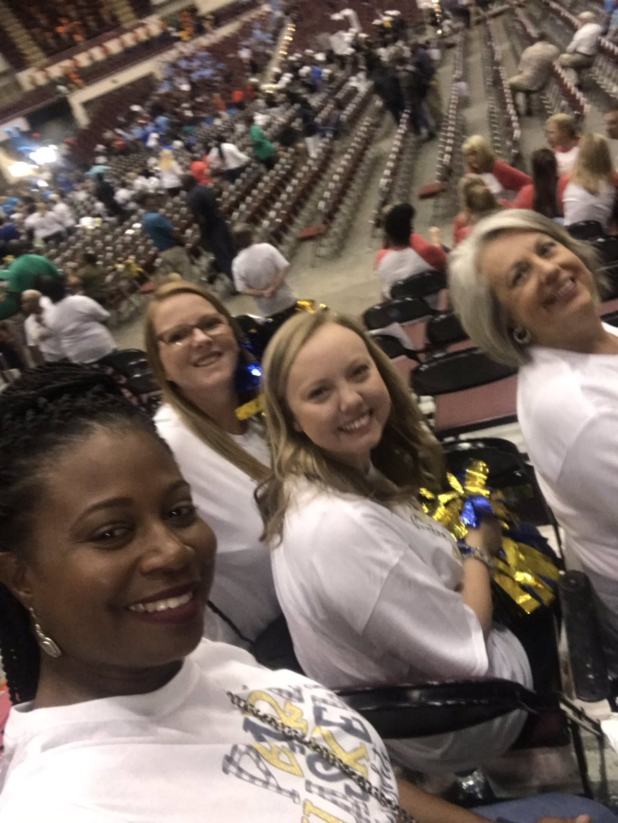 KP_DawesAP's tweet photo. We are motivated, inspired &amp; READY for the 2019-2020 school year #MCPSS #TeacherInstitute @empowermcpss https://t.co/iZynzLI98a