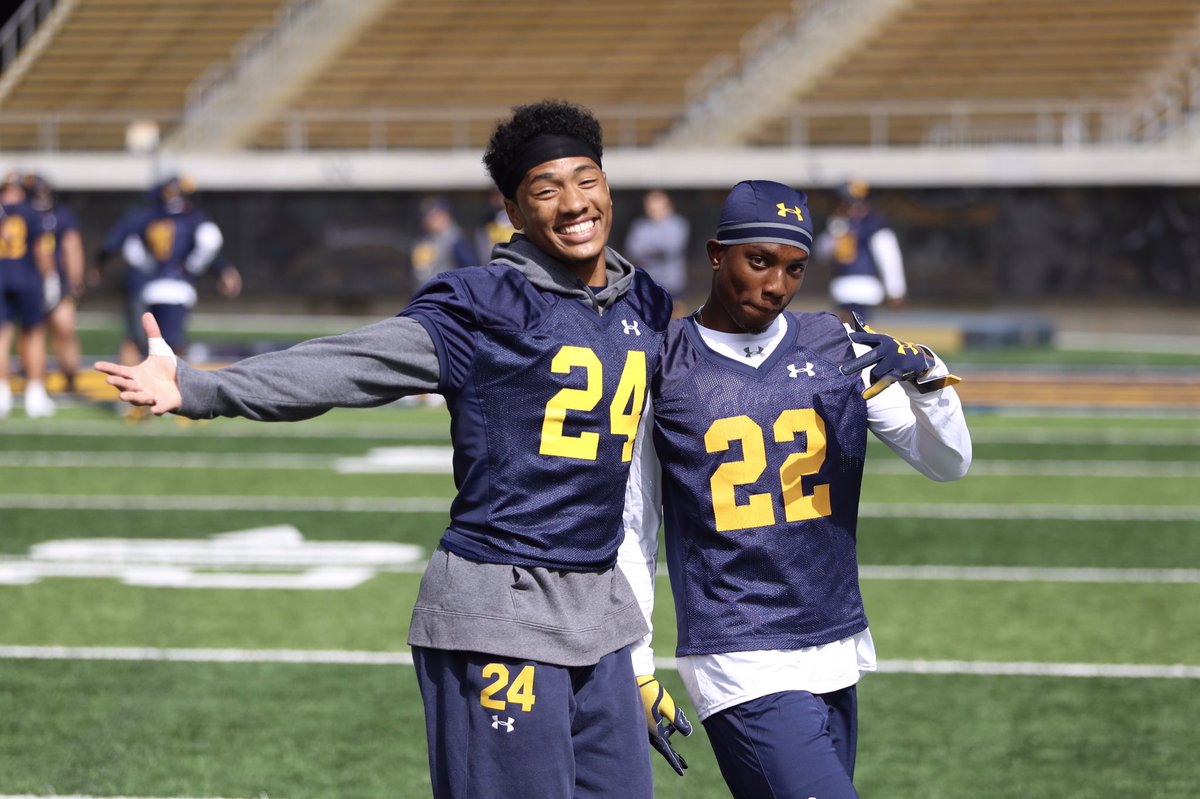 CalFootball's tweet image. All smiles on Day 1 #EarnIt