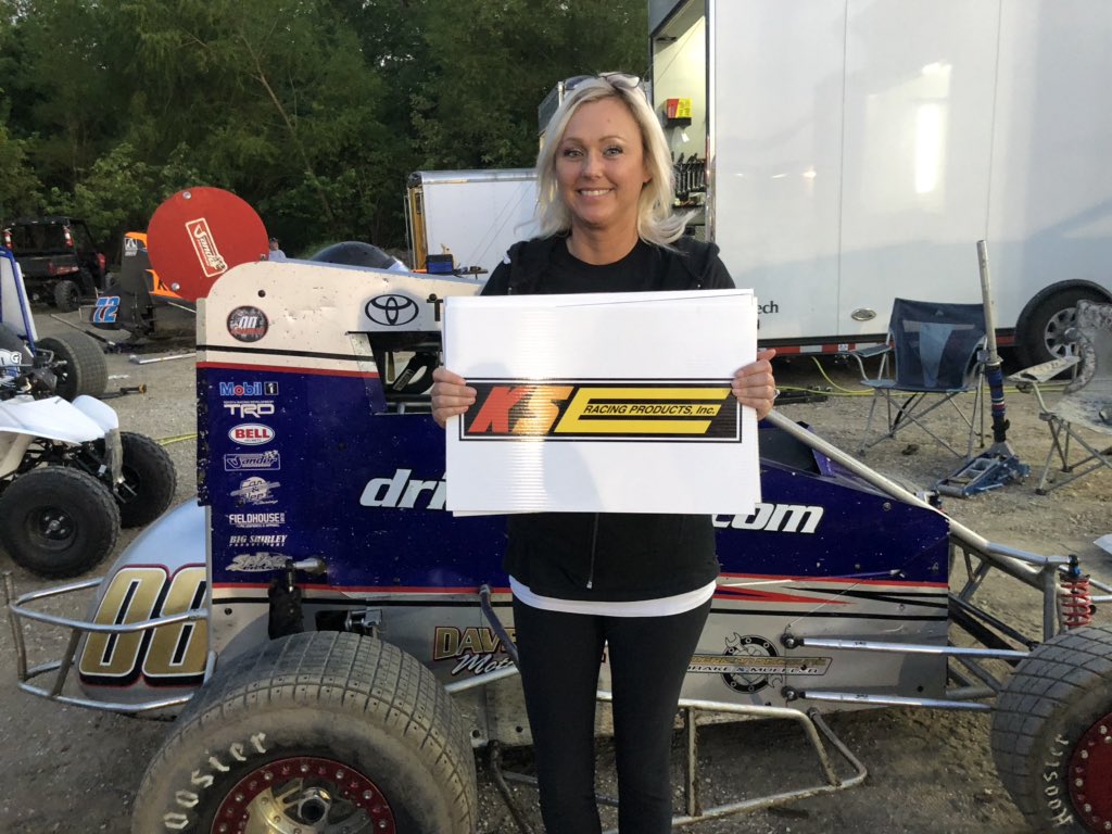 POWRi_Racing's tweet photo. Tonight’s heat winners at @I55Raceway:
@AutoMeter Heat 1️⃣ — @JesseLoveJr1
@KSE_Racing Heat 2️⃣ — @Cannon_Mac09
@AdvRacingSusp Heat 3️⃣ — @SarffKarter
@DaumMotorsports is the @PACRacing #HighPointMan with a 6th-to-2nd charge. https://t.co/3ICqRUwuge