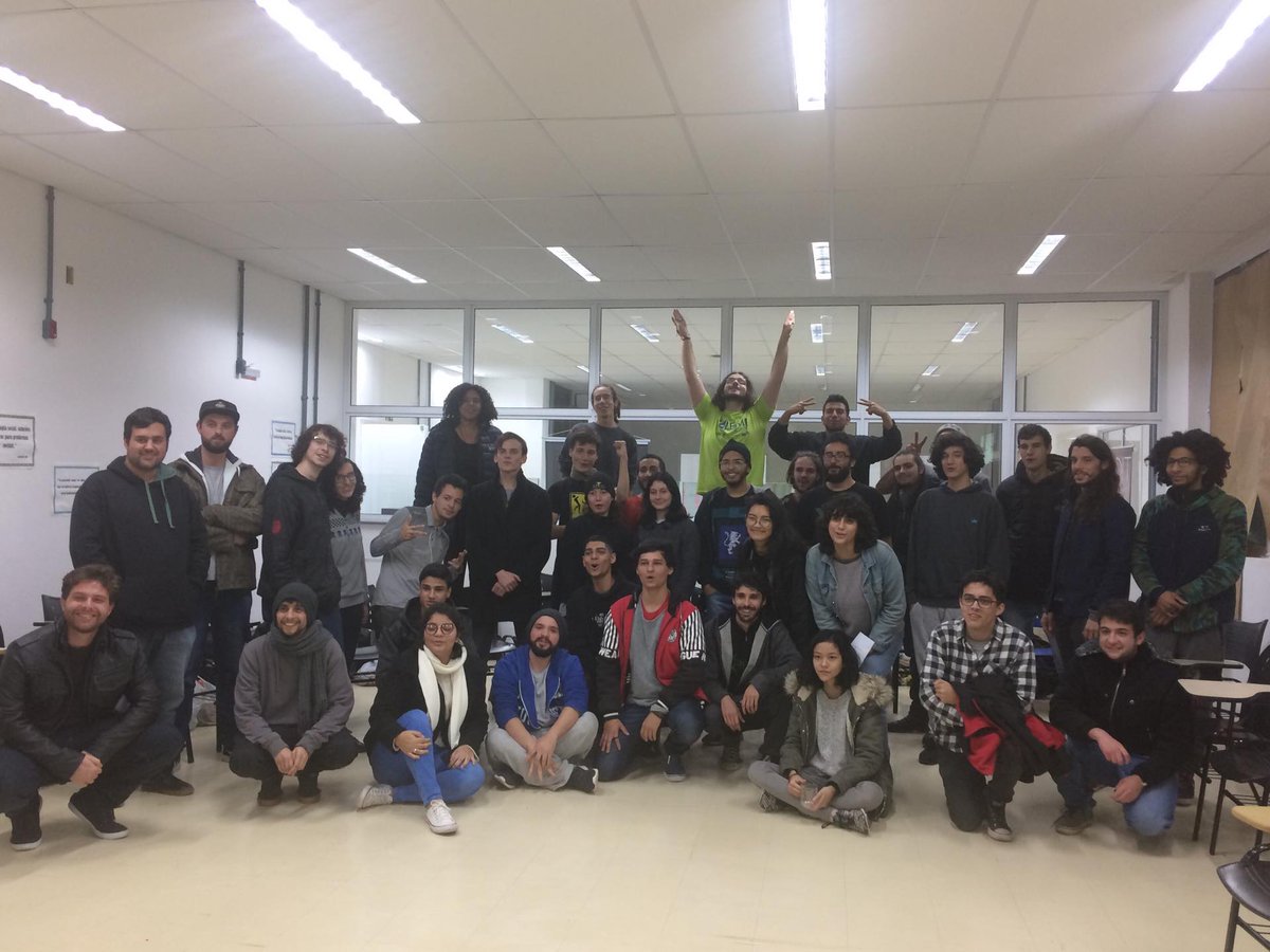 Xondaro_Games's tweet photo. Começou a jam!
#gamejamplus #gjplus #gamejamplus2019 #gjplus2019 https://t.co/H8J5dgS8f7