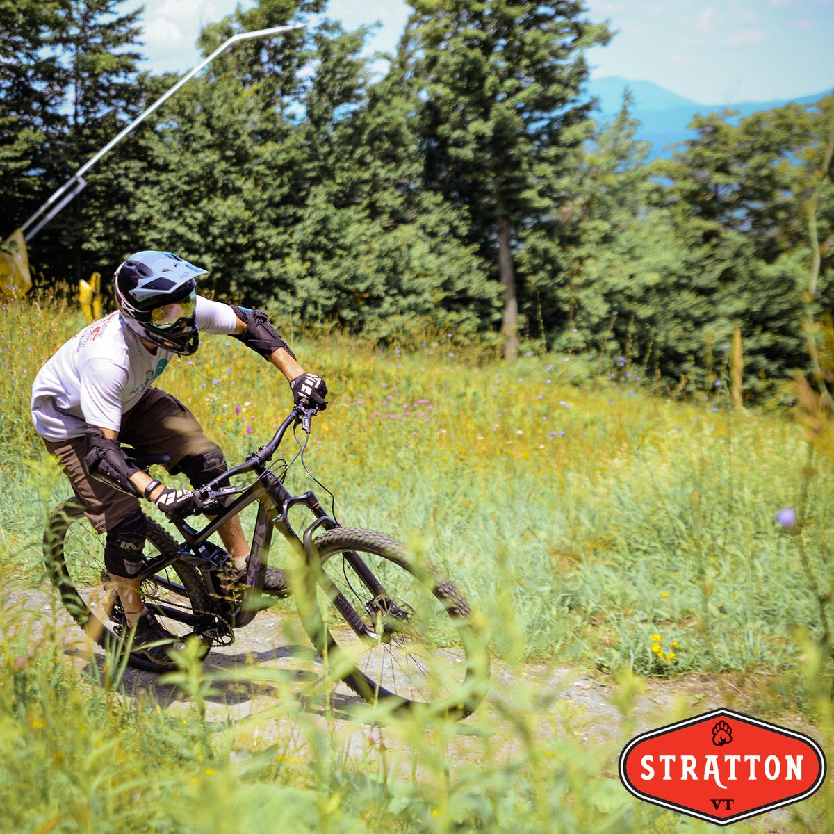 StrattonResort's tweet photo. Opening is just a few weeks away, so we caught up with Brooke Scatchard of Sinuosity Flowing Trails and Tony Bailey, Stratton Bike Park manager, to answer your questions. https://t.co/hQMNM9jprF #mountainbike #mtbtrails #downhillmtb #mountainbiking https://t.co/O5Gf9rubN5