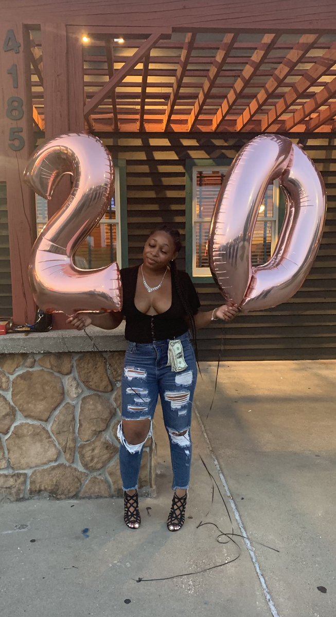 ThatsJayShaw_'s tweet photo. 7300days Of Living π€.. #CheerTo20YearsπΎπ₯³. https://t.co/B8XN5IuPV4