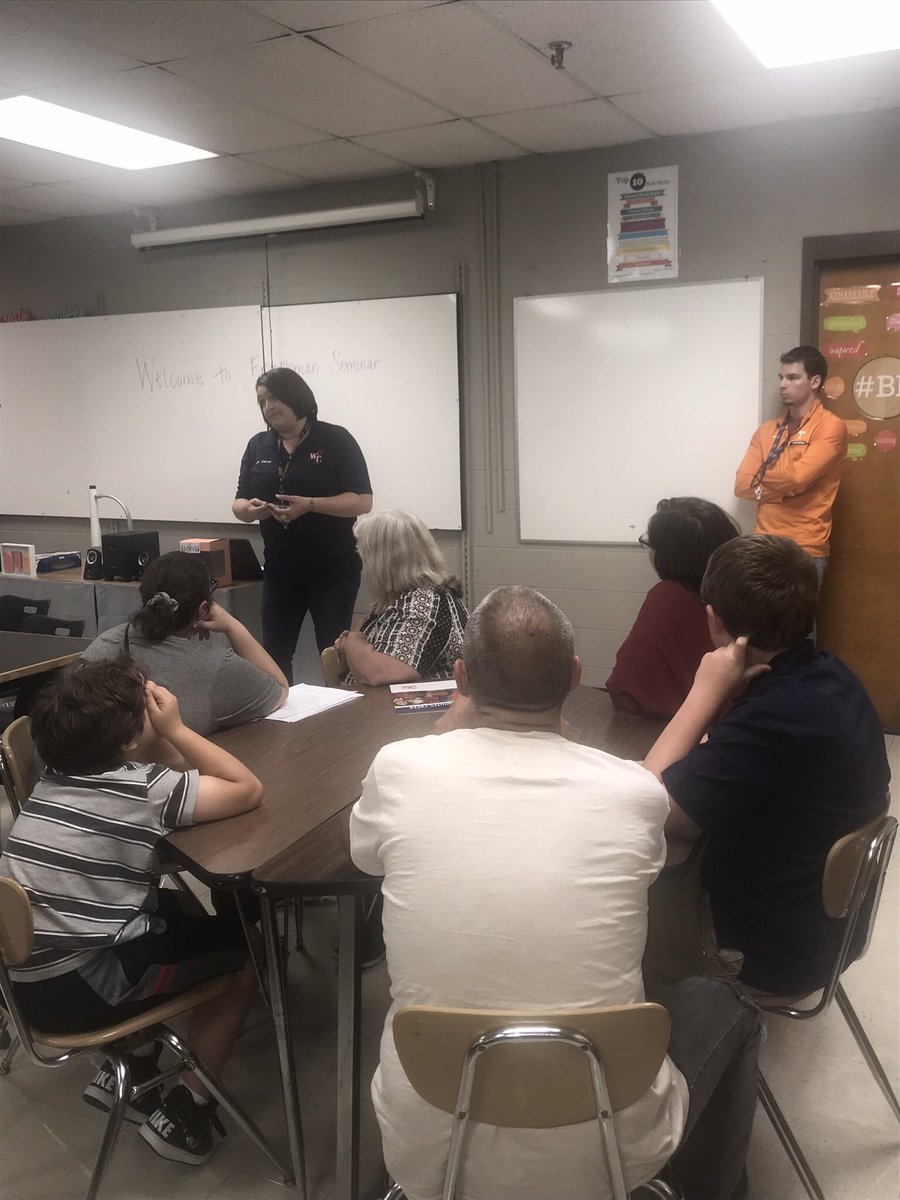 WhitesCreekHS's tweet photo. A good night was had by all! Thank you to our families who joined us for Freshman Orientation tonight. @MNPSNorthwest https://t.co/qLAFfjdiK1