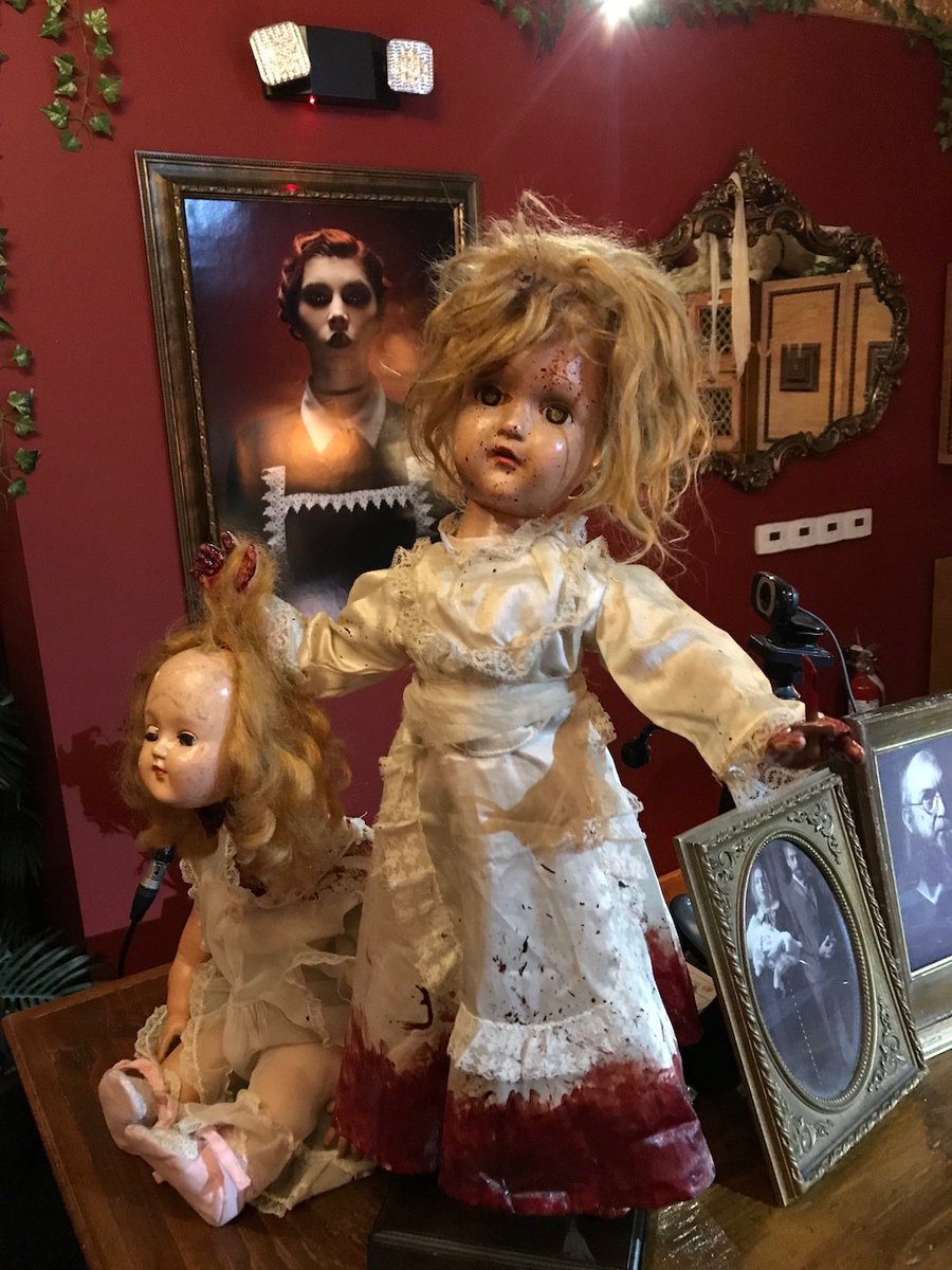 glitteratitours's tweet photo. Looking for a fun unique Hollywood adventure this weekend?  Check into @Escape_Hotel and book a room.  https://t.co/o5ZuEZnE5X https://t.co/GqLYItreRU