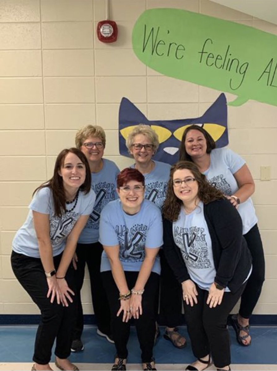 Snow Hill has the grooviest Kindergarten Team! A big shoutout to them for their great work tonight for Kindergarten Launch! #tmsgSnowHill <a href="/HCSHarrisonBay/">Hamilton County Schools, TN - Harrison Bay LC</a>