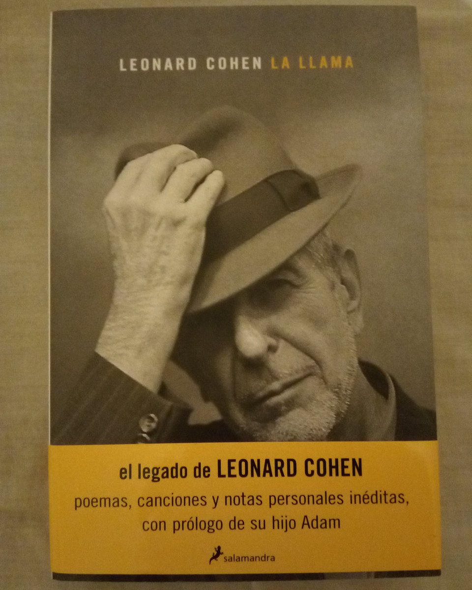 jesantana1976's tweet photo. Esta noche visito a este maestro que vio el futuro. #LeonardCohen @Salamandra_Ed #EdicionesSalamandra https://t.co/LVnjRvxq7a