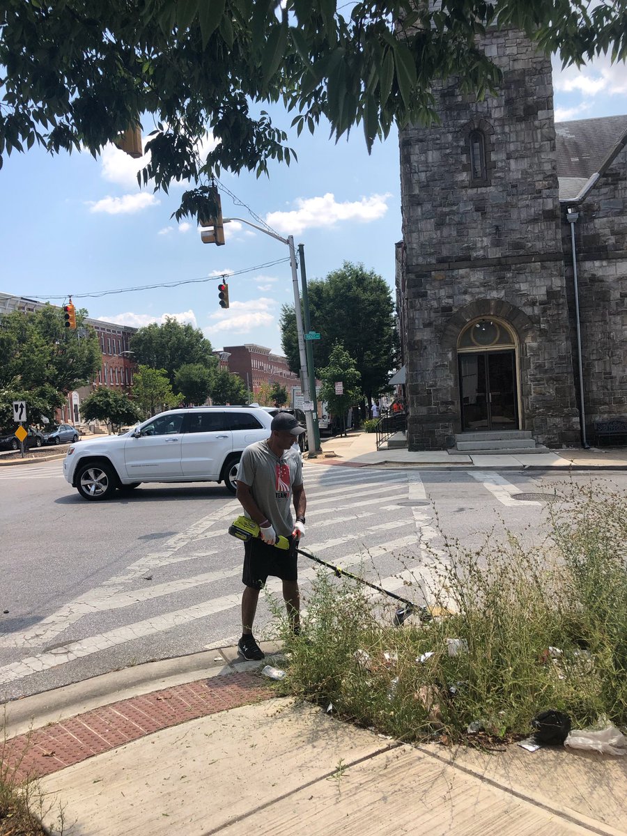 letsthrivebmore's tweet photo. Thank yon so much @HomeDepotFound for funding our amazing #BmoreSafe Project a youth lead collaborative effort w/adults to make Baltimore City #Safe #Clean and #Green because of you we have made a longer impact on 2 underserved communities #3 August 10th #NoOneLeftUnhelped https://t.co/cY0B8at0KU