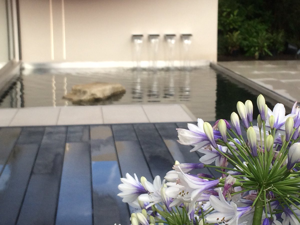 Super excited to reveal a glimpse of my latest project :) it’s nearing completion so more photos to follow shortly. A garden created with a lot of love and care; enjoyed every second of this project ❤️ @Landscape_Co <a href="/Millboard_UK/">Millboard</a> <a href="/SandstoneUK/">Cheshire Paving Stones</a> #Cheshire