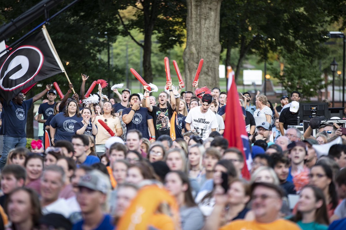 What an incredible week! Thank you to all the pastors, leaders and volunteers and the entire teen talent team who made this week possible! We will see you in 2021! #teentalent19
