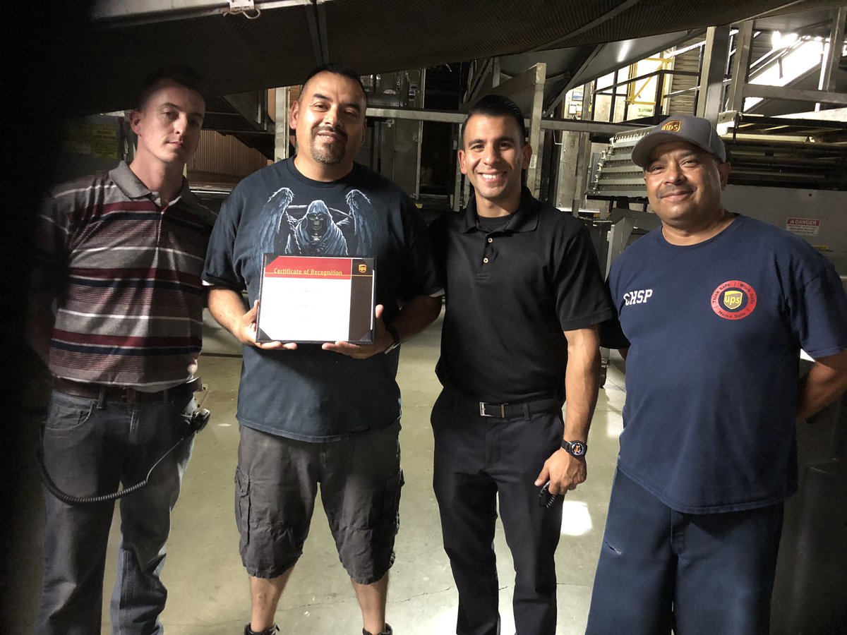 sybil (@sybsalas) on Twitter photo We want to thank you Oscar Medrano for 25 years of service! <a href="/melirere/">Melinda Herrera</a> <a href="/hrbobbyups/">Bobby Esquivel</a> We want to thank you Oscar Medrano for 25 years of service! <a href="/melirere/">Melinda Herrera</a> <a href="/hrbobbyups/">Bobby Esquivel</a>