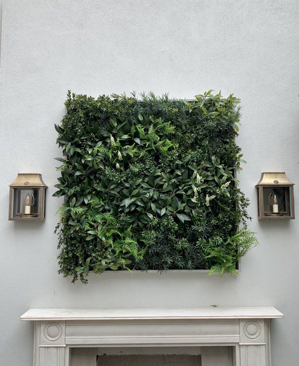 FakeItFlowers's tweet photo. Wall inspiration via last weeks install at this stunning client’s home. Exterior walls don’t have to be dull, framed faux greens can bring texture and life to any space both indoor and out. #greenwalls #fakeitart #fakeandfabulous https://t.co/U7P2Dbx28B