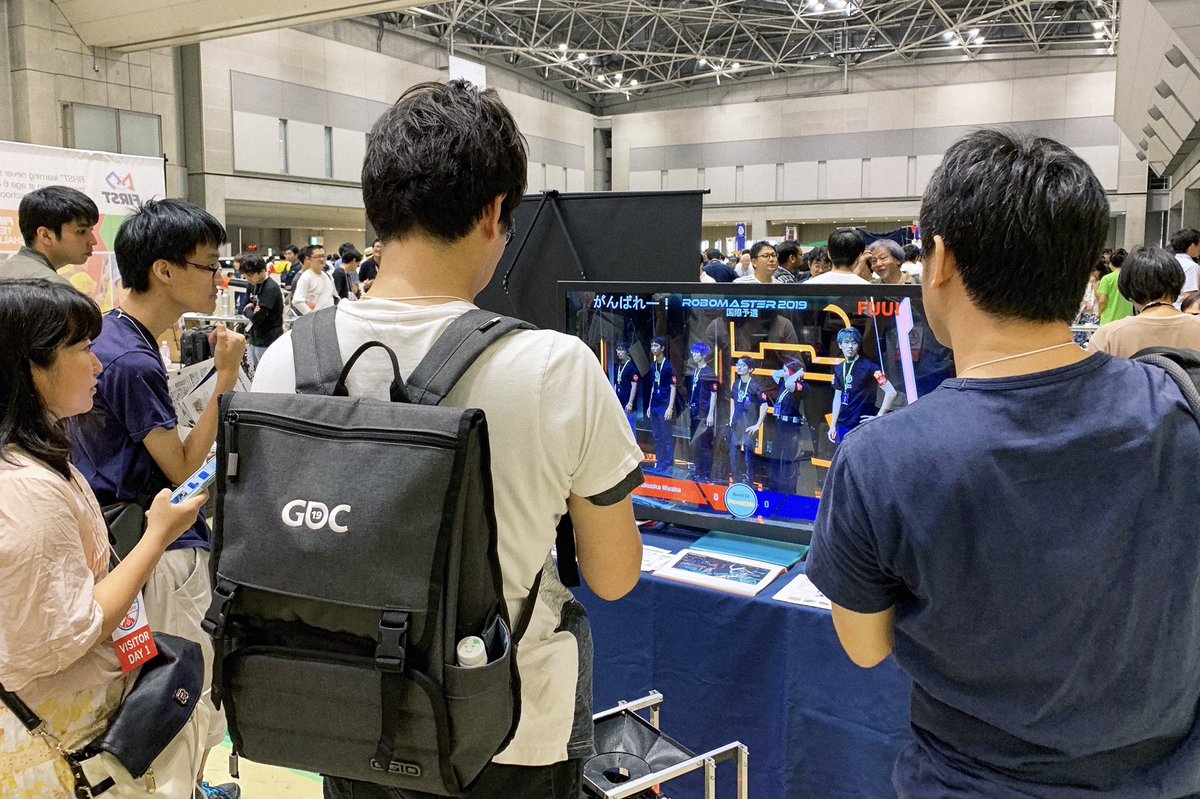 RoboMasterJapan's tweet photo. Maker Faire Tokyoからパブリックビューイングで応援しています。

#RMJC 
#FUU https://t.co/YYoL7Z4v3c