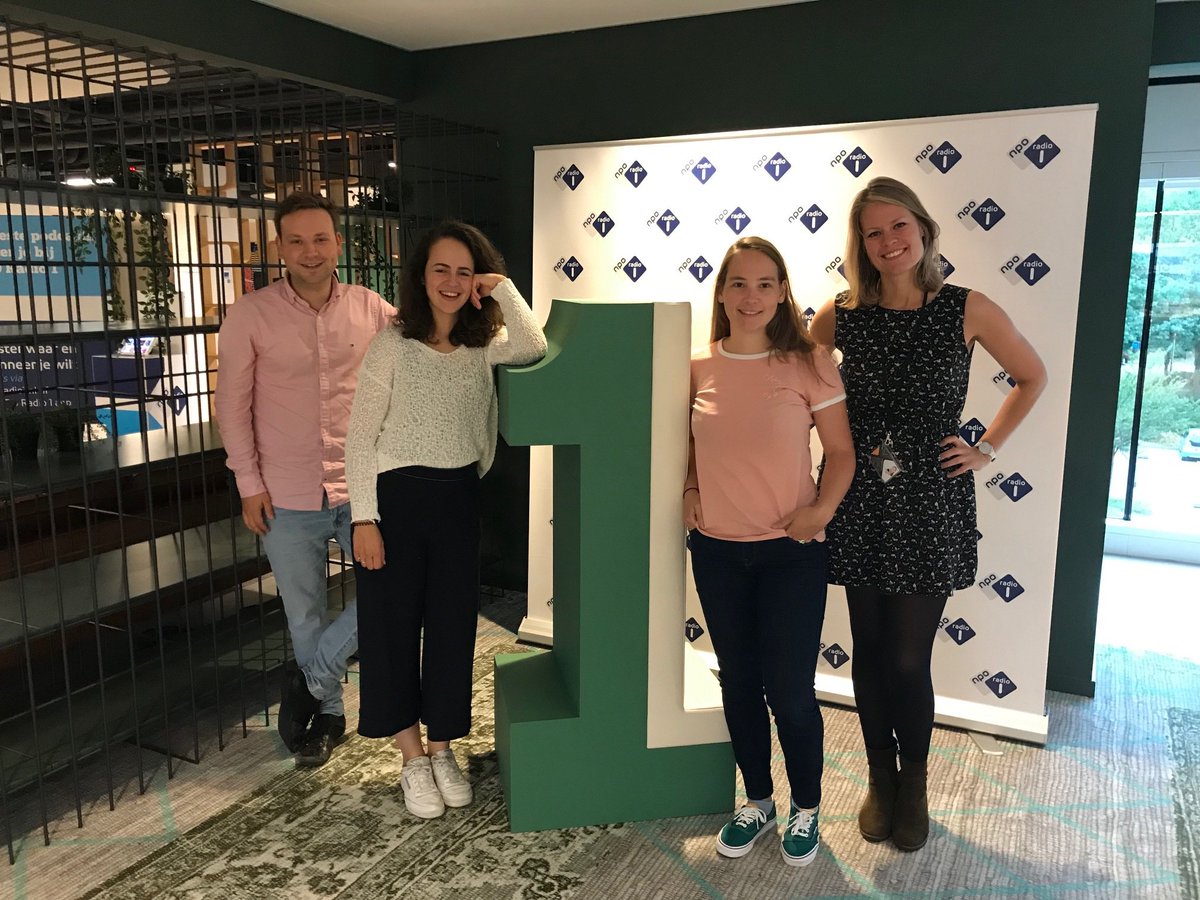 Onze gasten van vanochtend, <a href="/Claire_vd_Meer/">Claire van der Meer</a>, @AstridJolijn en <a href="/tomveldhuijzen/">Tom Veldhuijzen</a> bespraken de weekendkranten op <a href="/NPORadio1/">NPO Radio 1</a>. Ze hadden het onder andere over, #Dijsselbloem, de pedoflyeractie, en de #prideamsterdam. Luister terug via nporadio1.nl/dit-is-de-zate…